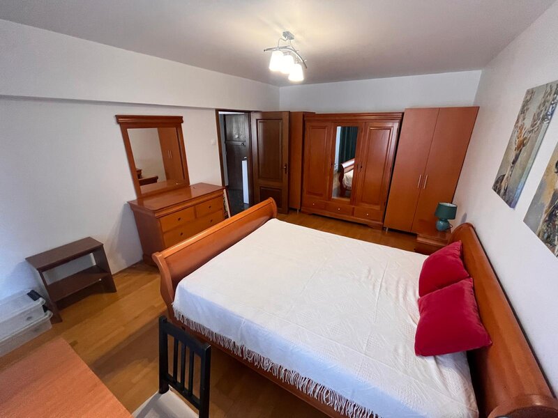 Dorobanti, inchiriere 2 camere 60 mp, renovat, comision 0